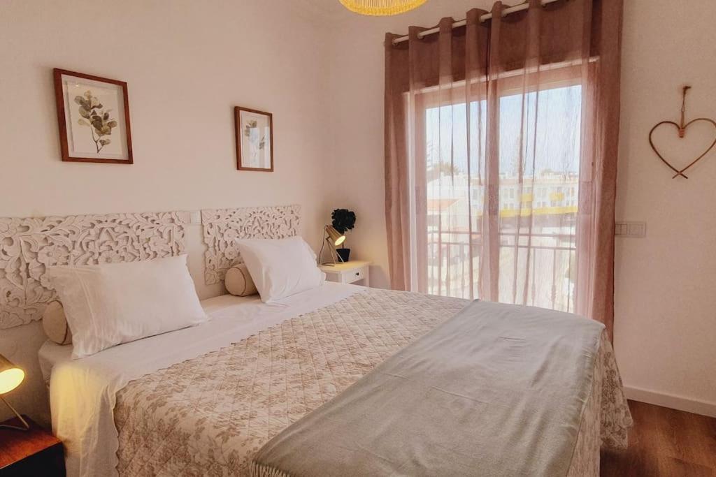 Lindo Junto A E A Marina De Vilamoura Com Piscina E Wi-fi Apartment