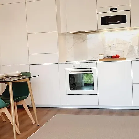 Lindo Apartamento Junto A Praia E A Marina De Vilamoura Com Piscina E Wi-Fi Quarteira Exterior photo