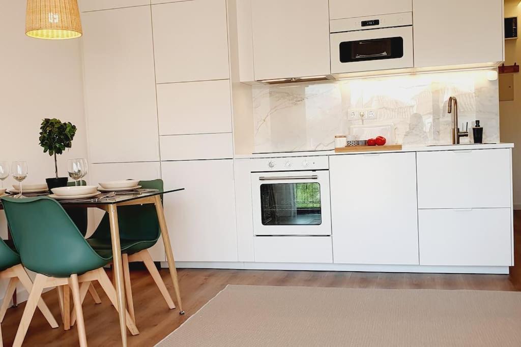Lindo Junto A E A Marina De Vilamoura Com Piscina E Wi-fi Apartment *